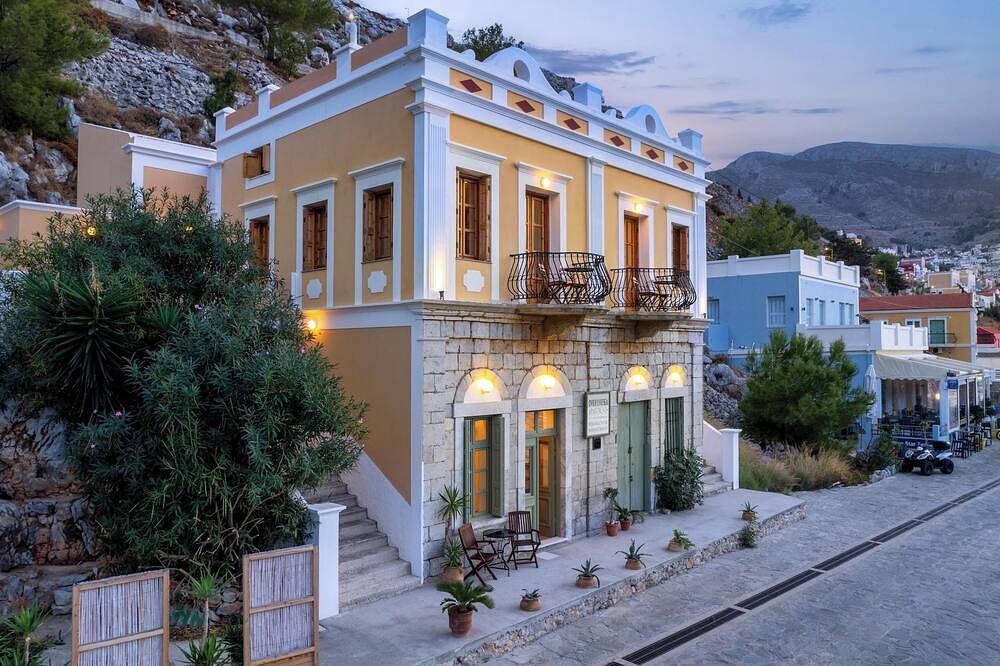 Ganze Wohnung, Apartment with sea view in Ano Symi, Rhodos