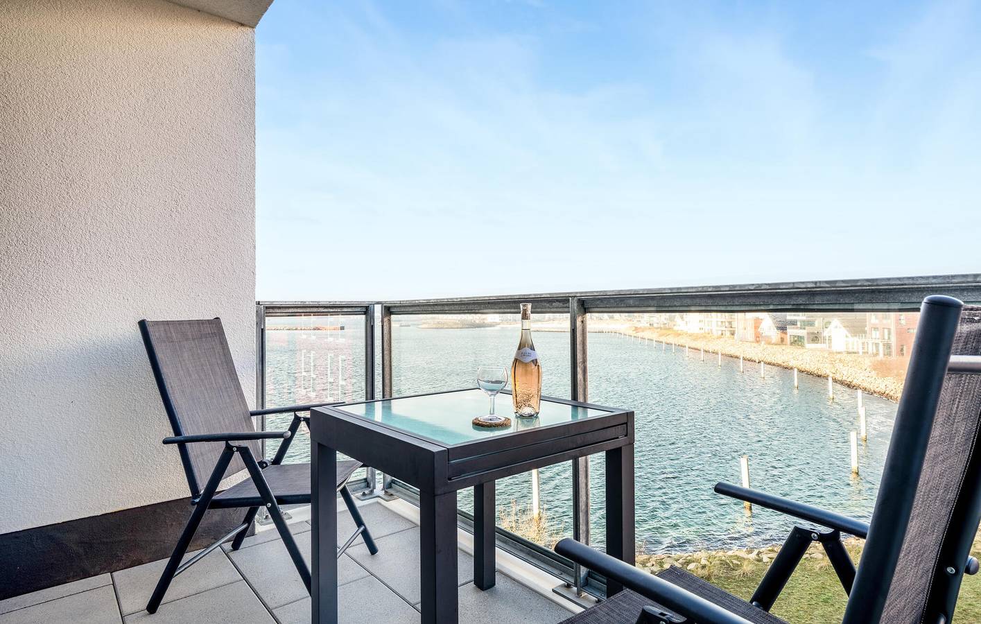 Apartamento vacacional entero, Apartamento con vistas al mar, terraza y aparcamiento, a 700 m de Weidefelder Strand in Olpenitz, Kappeln