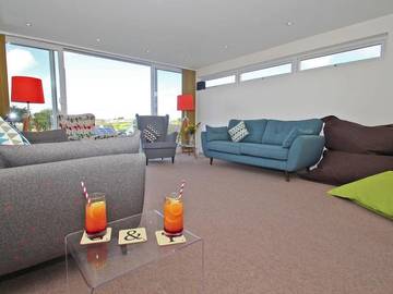 Cottage for 10 People in Crantock, Cornwall, Photo 1