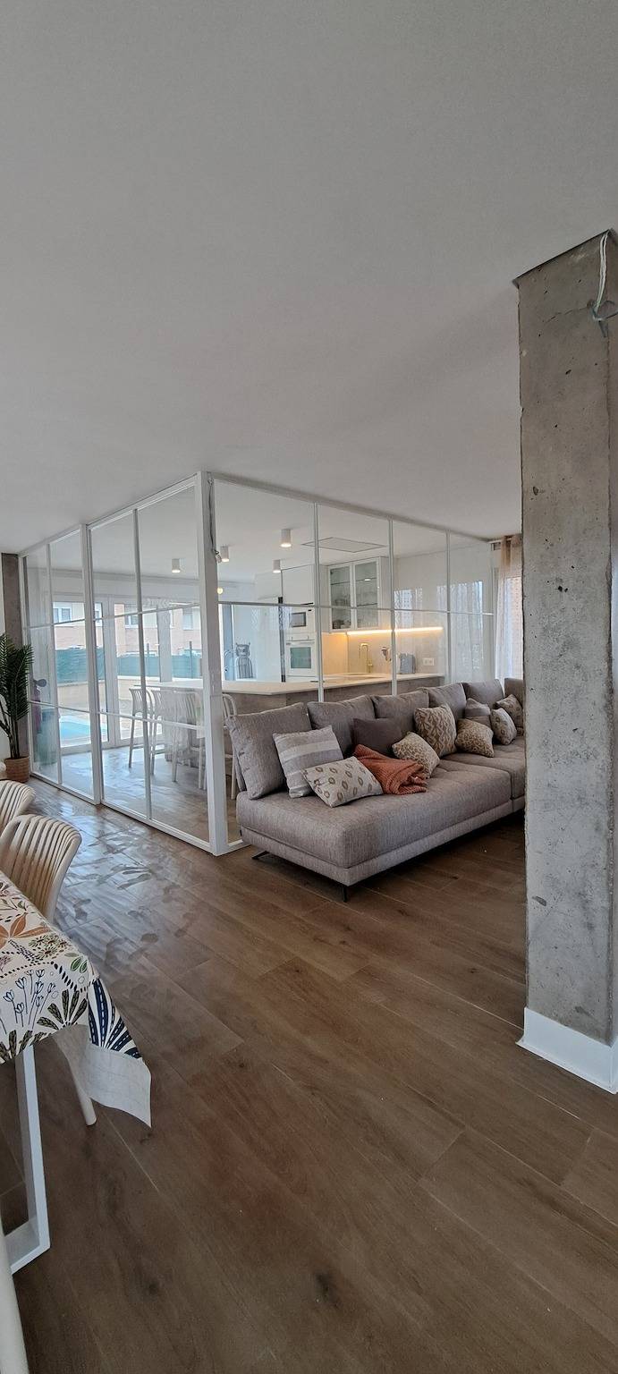 Vakantiehuis voor 13 personen, with tuin and kinderzwembad as well as balkon in Castilië en León