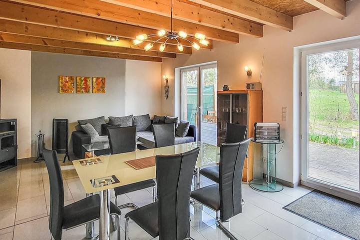 Ferienhaus für 6 Personen, mit Garten