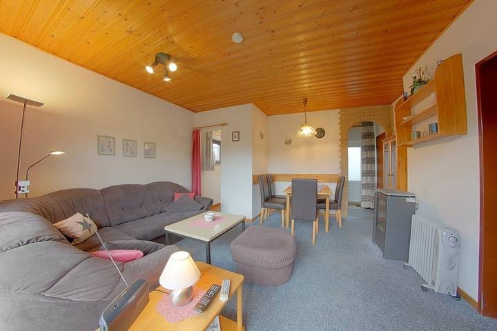 Ferienhaus für 4 Personen, mit Garten und Terrasse in Nordholz - 3