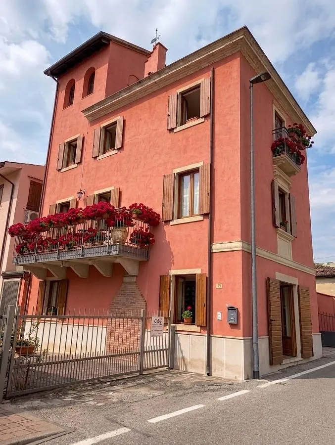 Maison d’hôte pour 5 personnes, avec vue et jardin - 1
