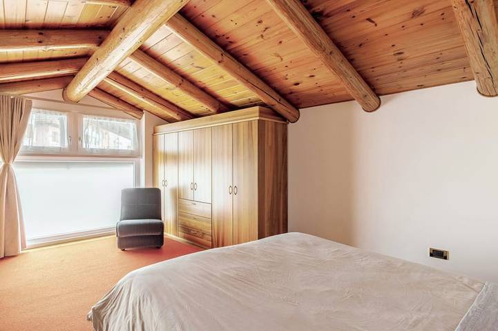 House at the Alley [near Lake Garda] in Vigo Cavedine, Cavedine
