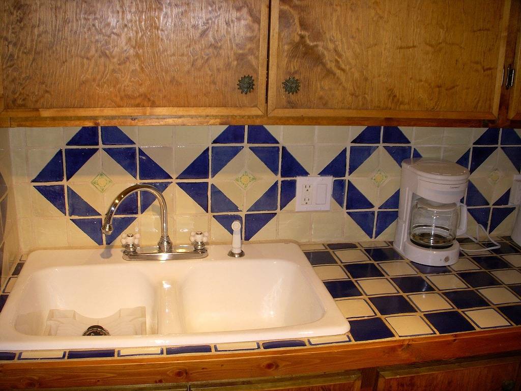 Ganze Wohnung, Canyon Road Historische Lage für Kunst und Restaurants, alles zu Fuß erreichen! in Santa Fe, Santa Fe County