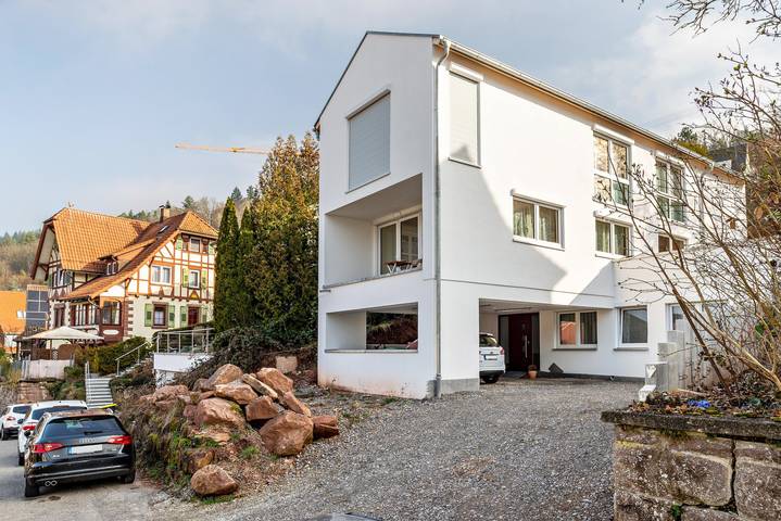 Gehele studio, Studio Appartement ' In der Stadt und Natur' met Wi-Fi in Calw (stad), Noordelijk Zwarte Woud