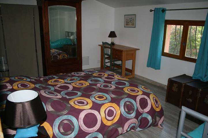 Gîte pour 5 personnes, avec jardin et piscine à Flayosc - 4