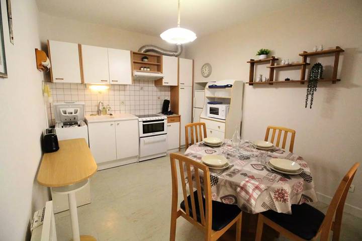 Gîte pour 4 personnes, avec balcon et vue dans Office de Tourisme de Luchon - 3