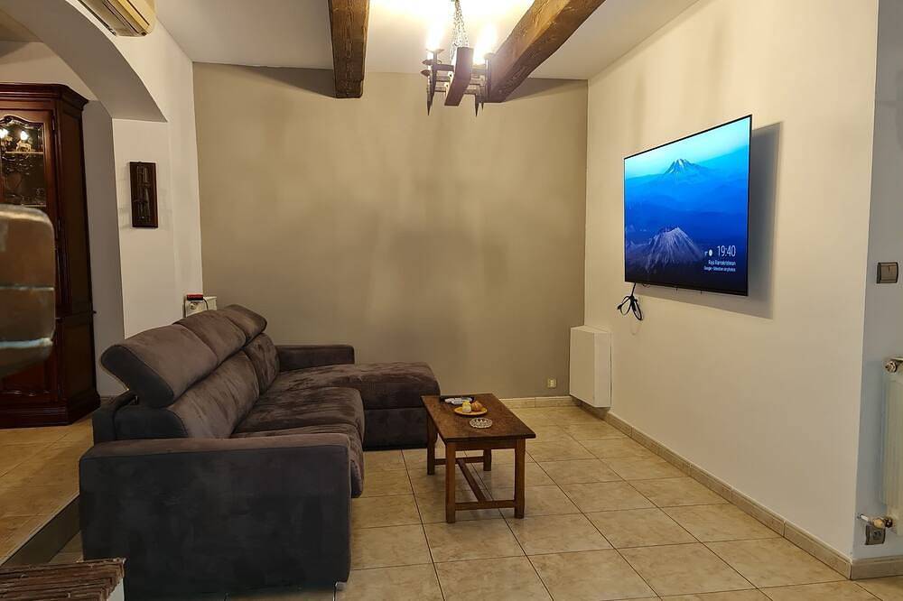 Villa 100 m2 With Swimming Pool, Summer Kitchen - Ideal For Family in AOC Saint-Julien, Región Brignoles