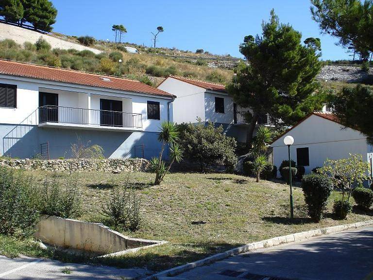 Two-Bedroom Apartment in Omiš, Omiš-Riviera