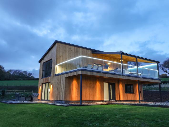 Lodge for 6 people, with terrace and garden - 1