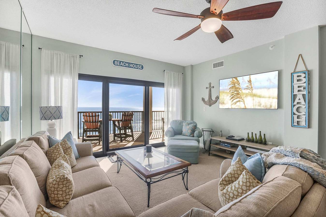 Ganze Wohnung, Palms 915- Premier beachfront condo 3 bedrooms sleeps 8 9th floor in Orange Beach, Baldwin County