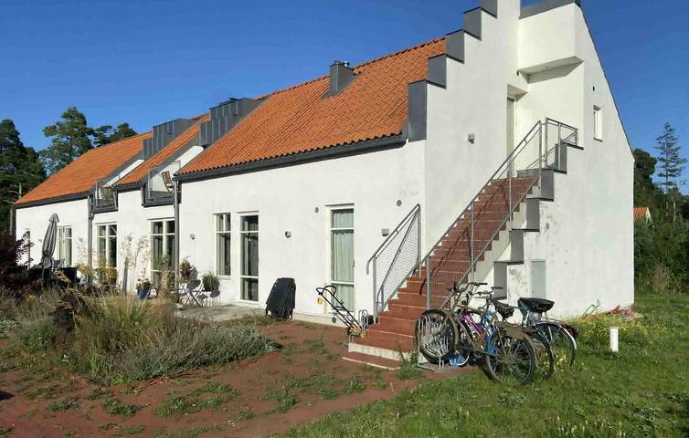 Hel semesterlägenhet, Lägenhet för 6 Personer med terass in Tofta, Gotland