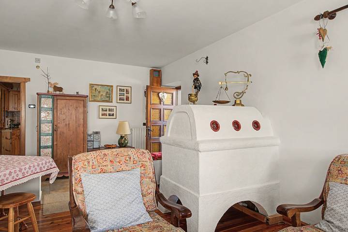 Entire apartment, Holiday Apartment "Natura E Comfort" with Mountain View and Private Terrace in Danta di Cadore, Sexten Dolomites