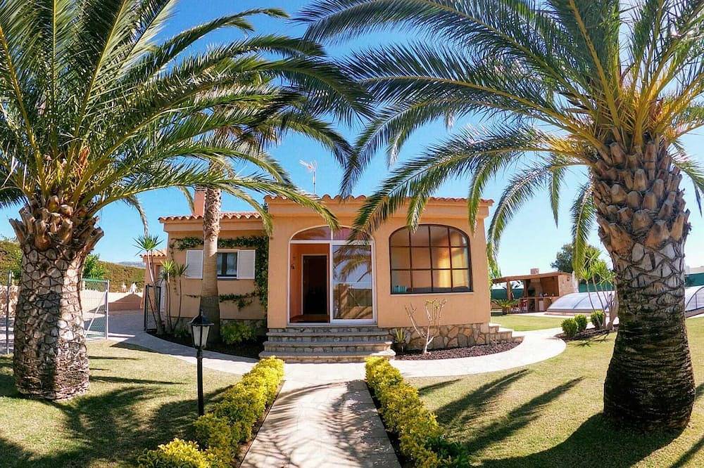 Chalet pour 6 Personnes dans Les Tres Cales, L'Ametlla de Mar