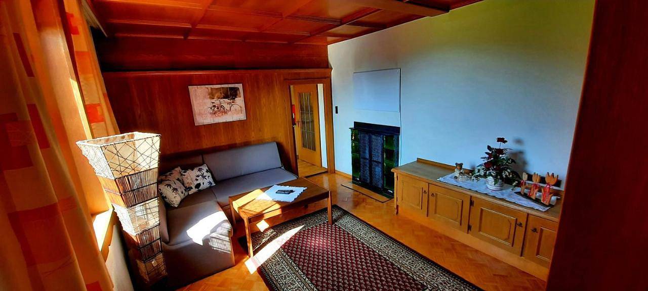 Ganze Wohnung, Ferienwohnung Sonnwendhof "Inntalblick" im Dachgeschoss in Schwaz, Bezirk Schwaz