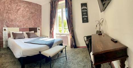 Hôtel pour 2 personnes, avec terrasse à Lons-le-Saunier