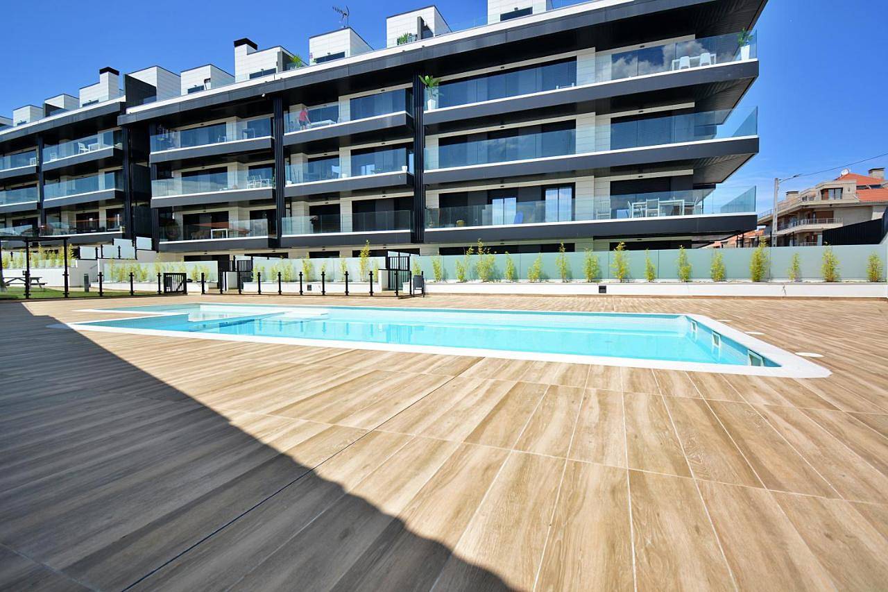 Apartamento entero, Galihost - Impresionante apartamento con piscina en Sanxenxo in Praia de Caneliñas (Sanxenxo), Sanxenxo