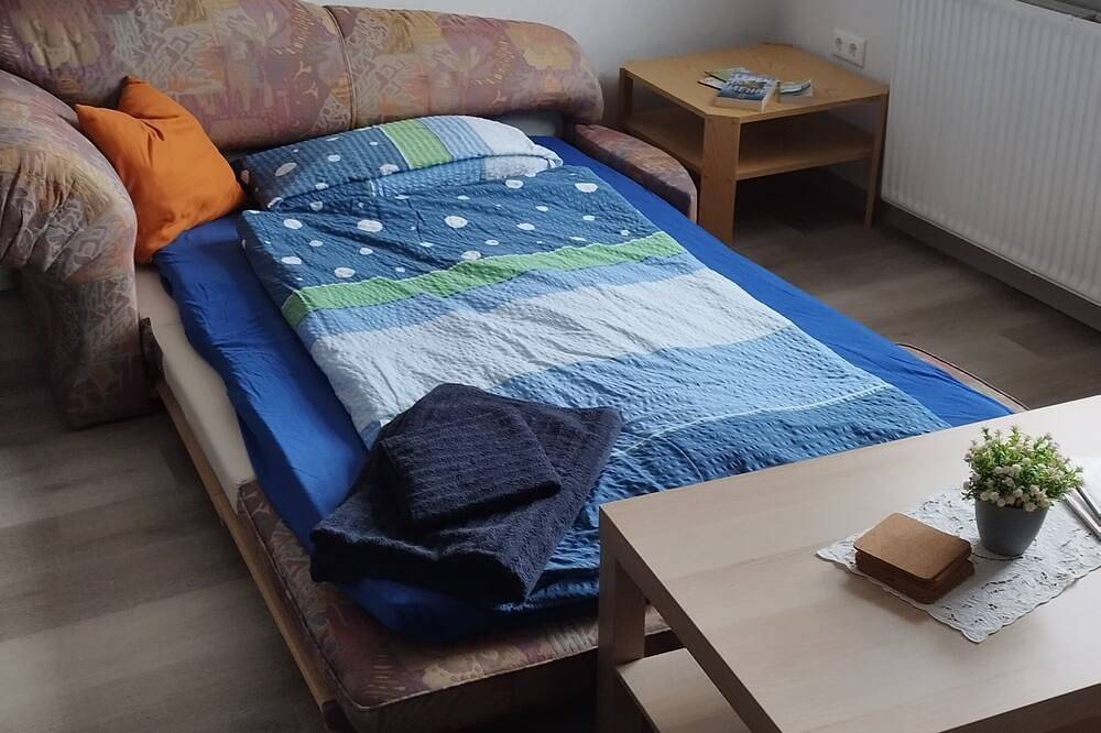 Ganze Wohnung, Ferienappartement Seeblick - Ruhige Wohnung am Aartalsee in Bischoffen, Naturpark Lahn-Dill-Bergland