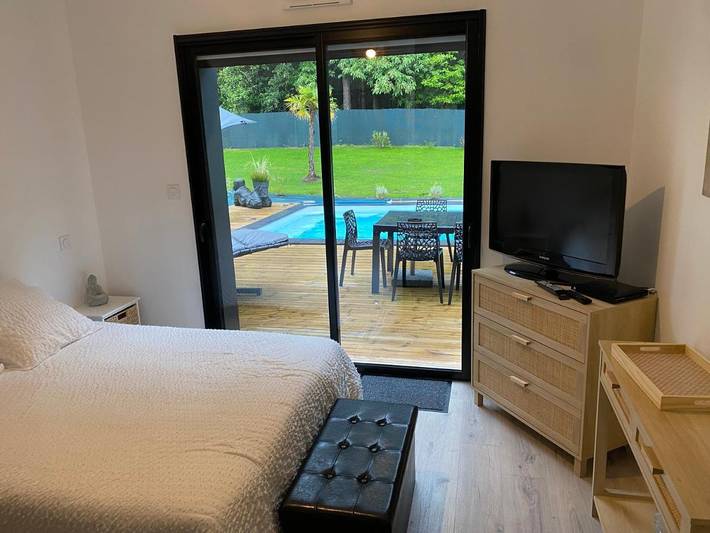 Gîte pour 2 personnes, avec piscine et jardin à Plumelec - 2