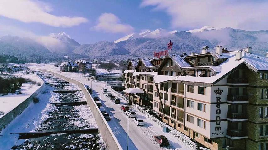 Hôtel pour 2 personnes, avec jacuzzi et sauna ainsi que jardin et piscine dans Bansko - 2