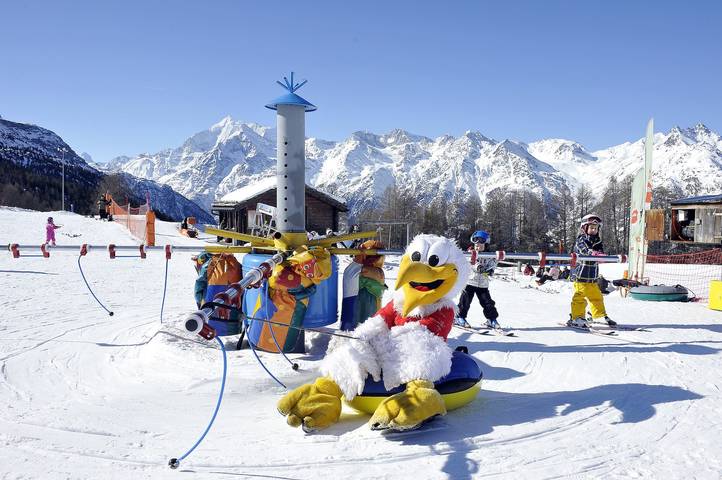 Gîte pour 5 personnes, avec jardin et balcon, adapté aux familles à Grächen - 4