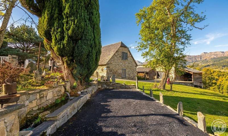 Gîte pour 8 personnes, avec jardin à Sireix - 4