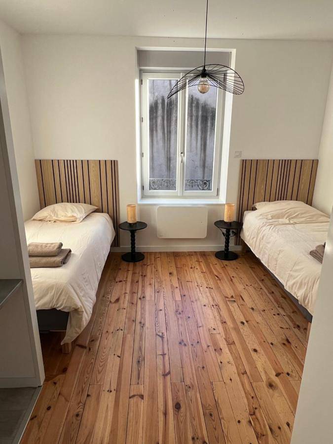 Location de vacances pour 8 personnes, avec terrasse à Ceyrat - 4