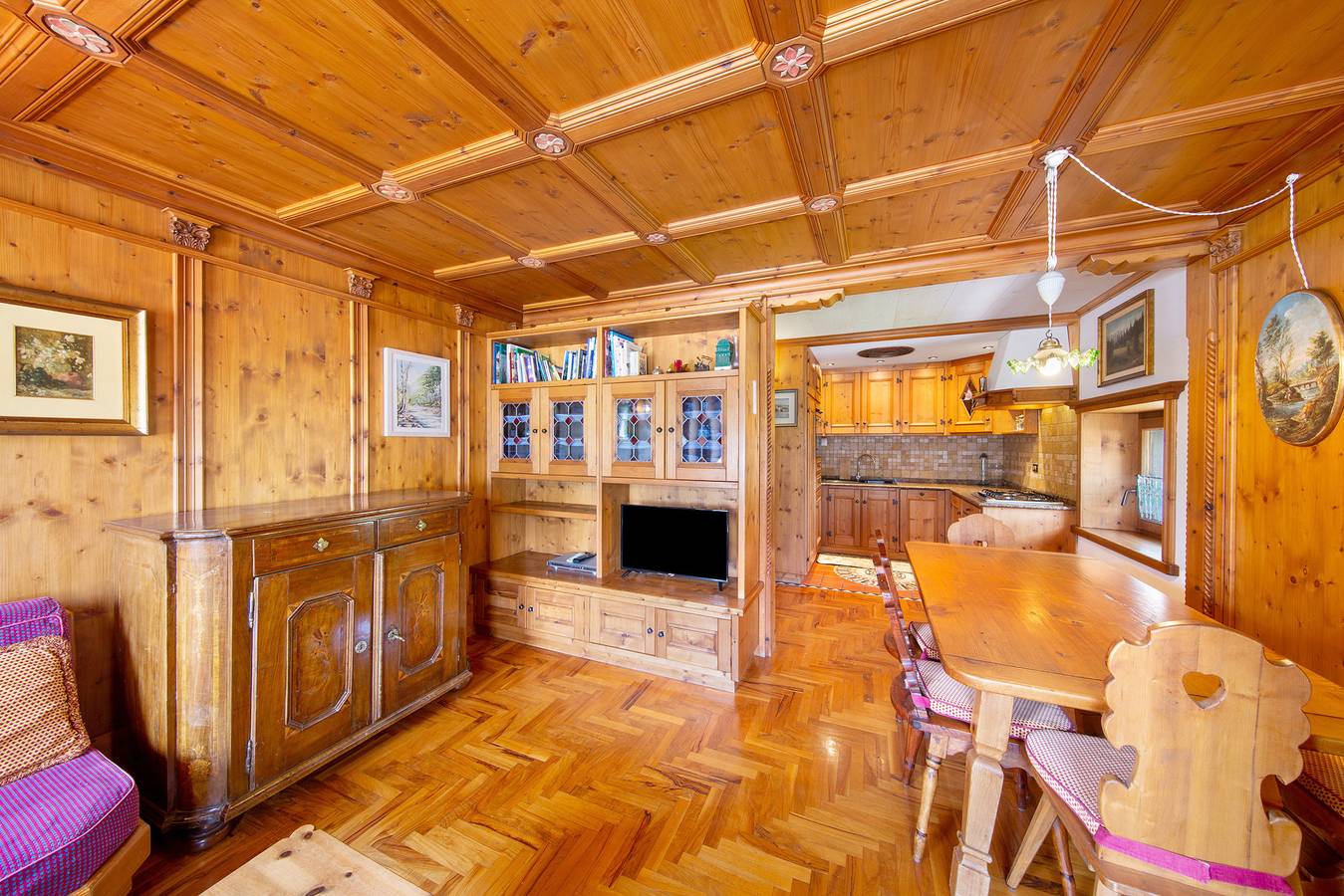 Entire apartment, Apartment 'Ai Frassini A Vinigo' with Mountain View, Private Terrace and Wi-Fi in Vodo di Cadore, Eastern Dolomites