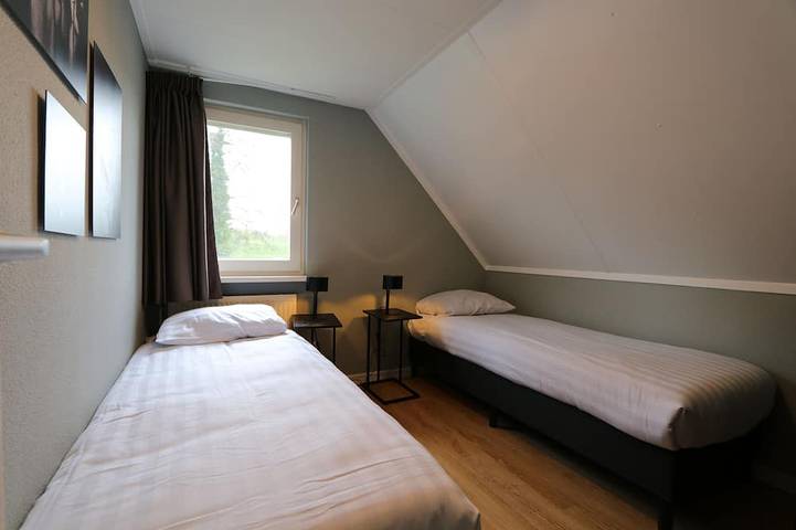 Bungalow für 6 Personen, mit Terrasse in Medemblik - 4