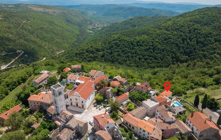 Ferienhaus für 6 Personen, mit Terrasse und Garten