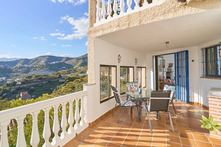 Villa voor 5 personen, met Balkon en Tuin in Almuñecar