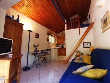 Gîte pour 2 Personnes dans Sahorre, Pyrénées, Photo 1