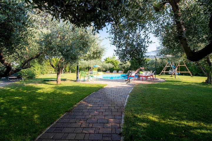 Gîte pour 4 personnes, avec piscine et jardin, animaux acceptés à Tavullia - 2