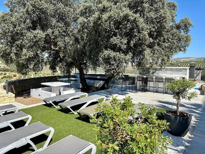 Room 'Cave 2' with Mountain Views, Private Pool and Wi-Fi in Setenil de las Bodegas, White Villages