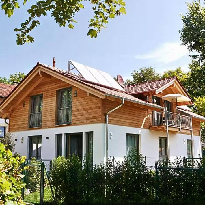 Ferienwohnung für 10 Personen, mit Terrasse und Garten sowie Sauna