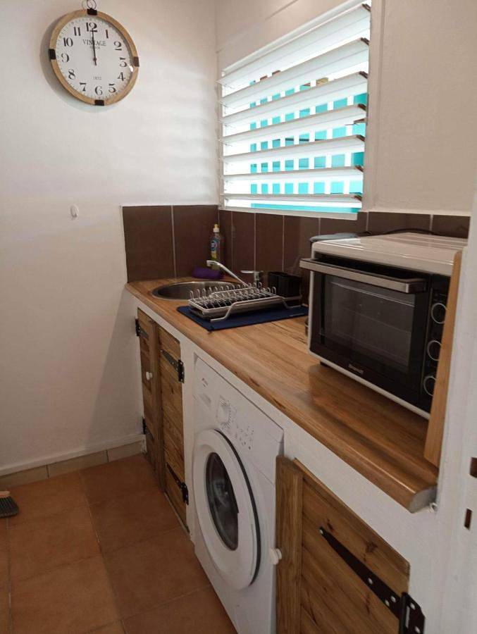 Location de vacances pour 3 personnes, avec terrasse dans Anse l'Etang - 3