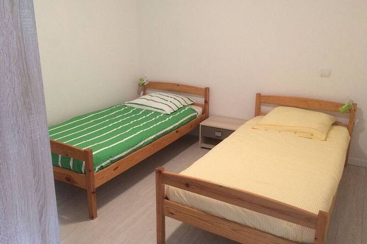Gîte pour 8 personnes, avec balcon dans Port Joinville - 4