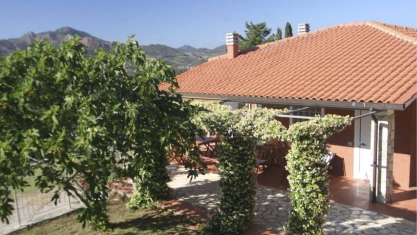 Villa pour 4 personnes, avec terrasse - 1