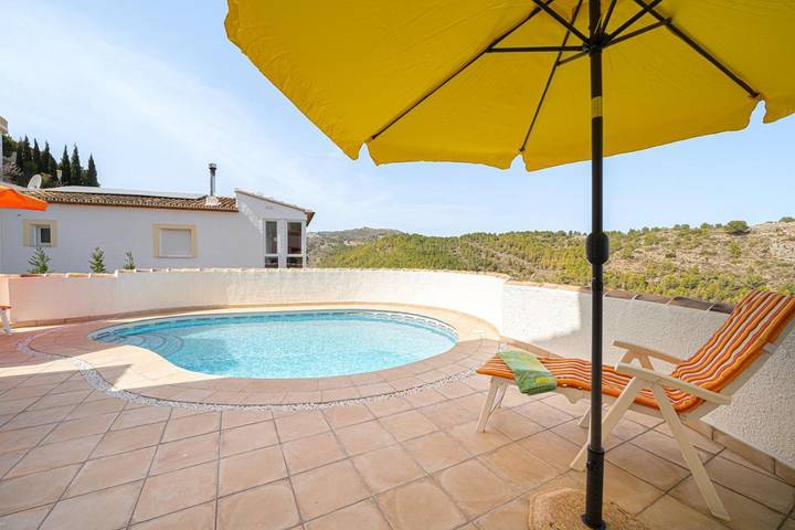 Casa rural para 5 personas, con jardín además de piscina y vistas en Pedreguer - 3