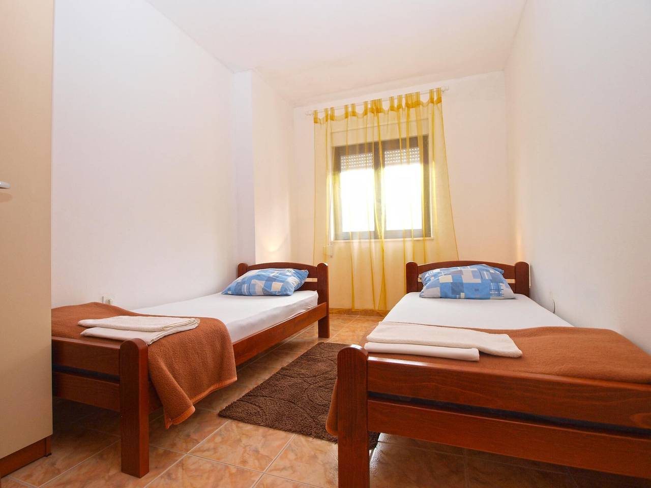 Appartement entier, Appartement de vacances pour 5 personnes avec terrasse in Banjole, Côte Sud d'Istrie