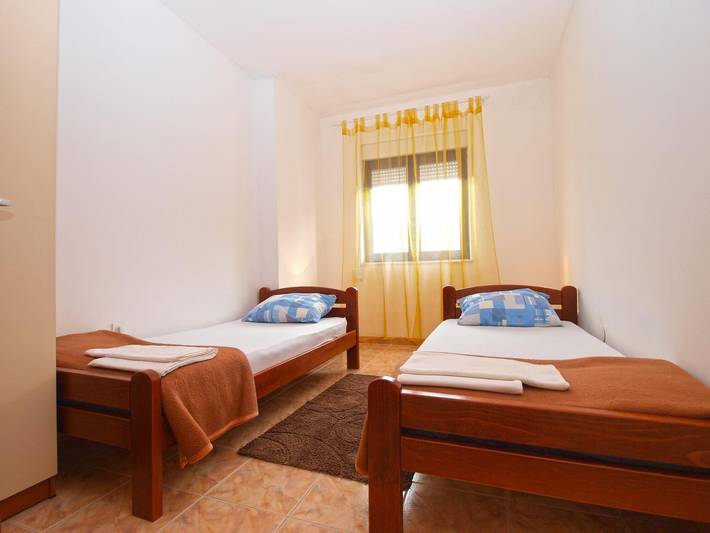 Gîte pour 5 personnes, avec terrasse à Medulin - 4