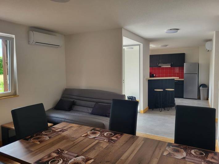 Gîte pour 6 personnes, avec jardin dans le Jura - 3