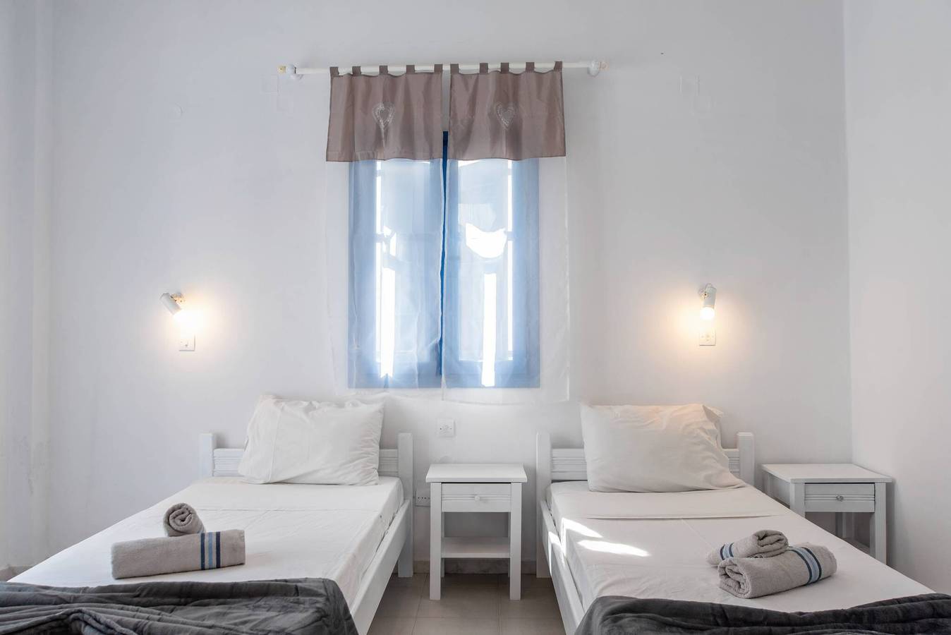 Economy Double 2 Kamer met Balkon en Airconditioning, foto 6