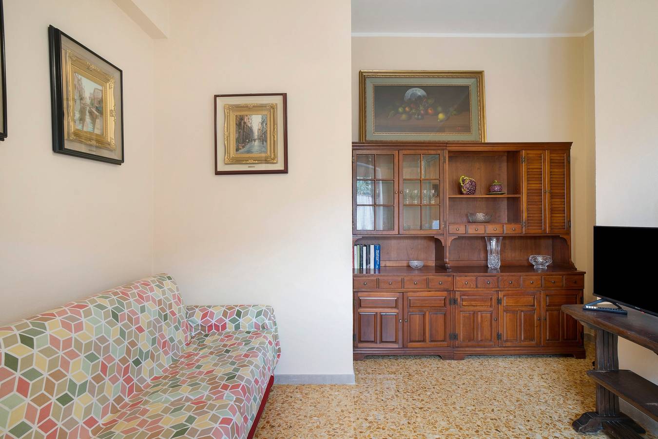 Cały apartament, Apartment 'Appartamento In Villa La Baronessa' with Private Garden and Wi-Fi in Gmina Sanremo, Riviera di Ponente