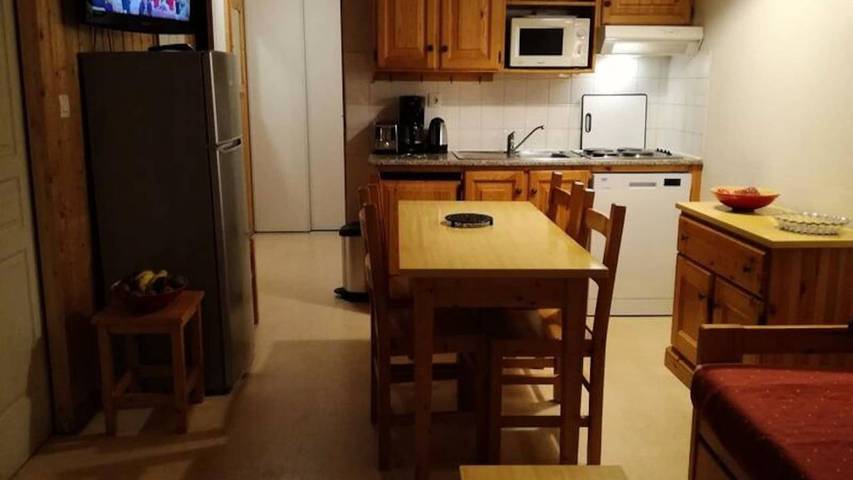 Chalet pour 7 personnes, avec piscine à Saint-Jean-d'Arves - 3