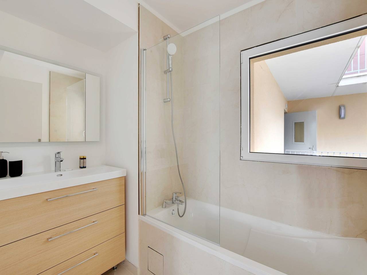 Ganze Wohnung, Schickes Duplex mit Dachterrasse -3Bd/6P- Nogent-sur-Marne in Nogent-sur-Marne, Val-de-Marne