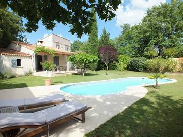 Chambre d’hôte pour 2 personnes, avec jardin et piscine à Saint-Cannat