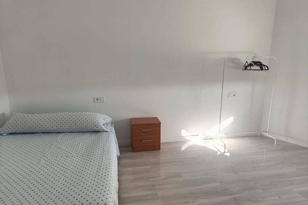 Villa « Bender House » avec vue sur la montagne, Wi-Fi et climatisation in Moralet, Alicante