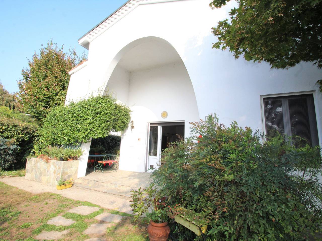 Bruna in Lisanza (Sesto Calende), Comune di Sesto Calende